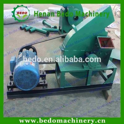 Diesel Engine Powered Wood Chipper Machine with 235HP Main Power and CE Certificate