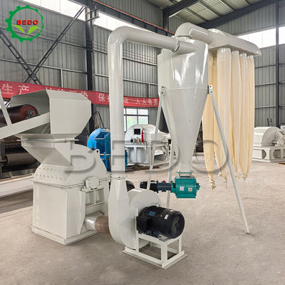 2.7m Feeding Conveyor Wood Crusher Machine with Max. Feeding Material Thickness of 100mm and 2100*1450*1700 Mm Size