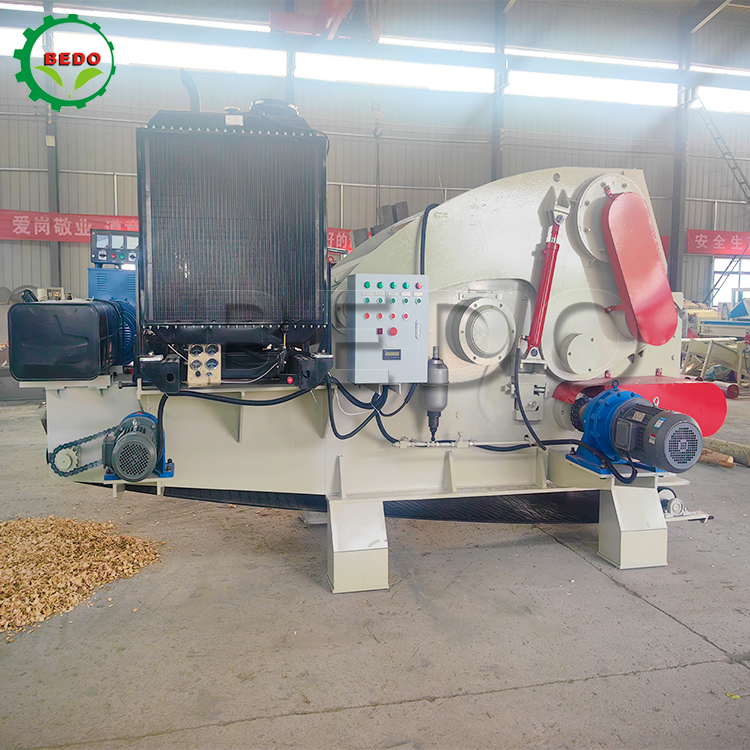 گواهینامه CE 25-35mm تراشه هیدرولیک ماشین تراشه چوب Long Feed Conveyor Industrial Drum Shredder